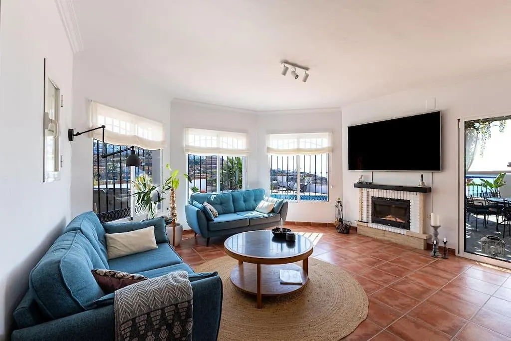 Luxurious Villa In Tamango Hill Torrox Spain